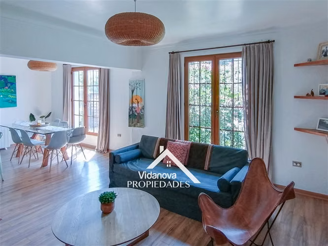 Casa Remodelada en Barrio Pucará, Ñuñoa 490 m 4D/3B