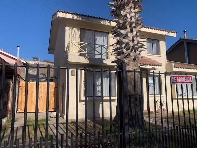 Casa Amplia con Diseño Moderno (174277)