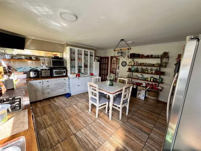 Arriendo Casa 5D 4B 2E 1 Quincho  (174307)