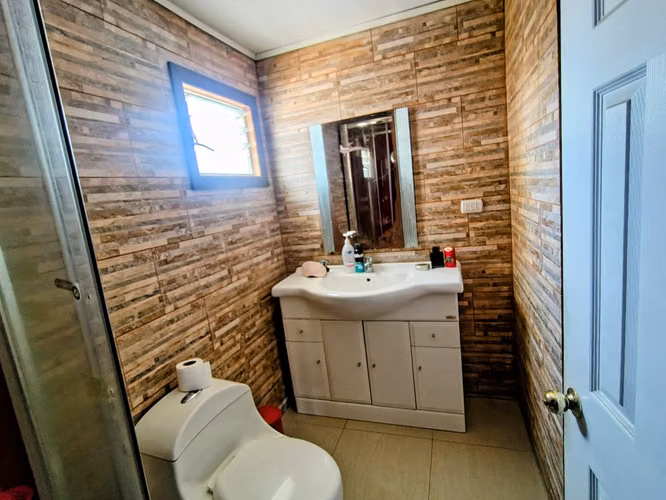 VENDO AMPLIA CASA DE 130 M2 4D/2B/2E SAN BERNARDO