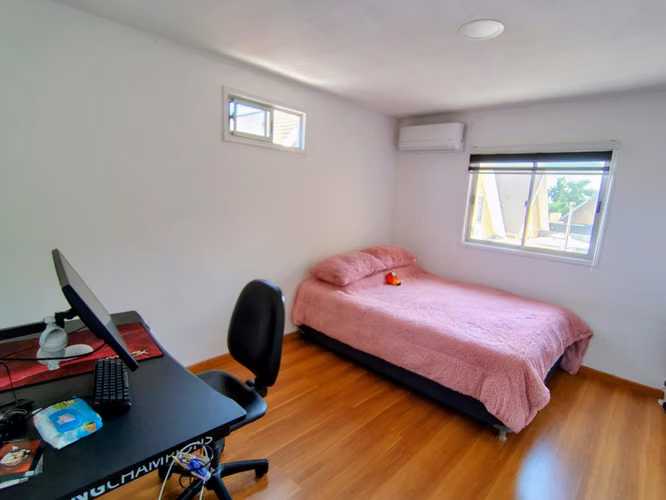 VENDO AMPLIA CASA DE 130 M2 4D/2B/2E SAN BERNARDO