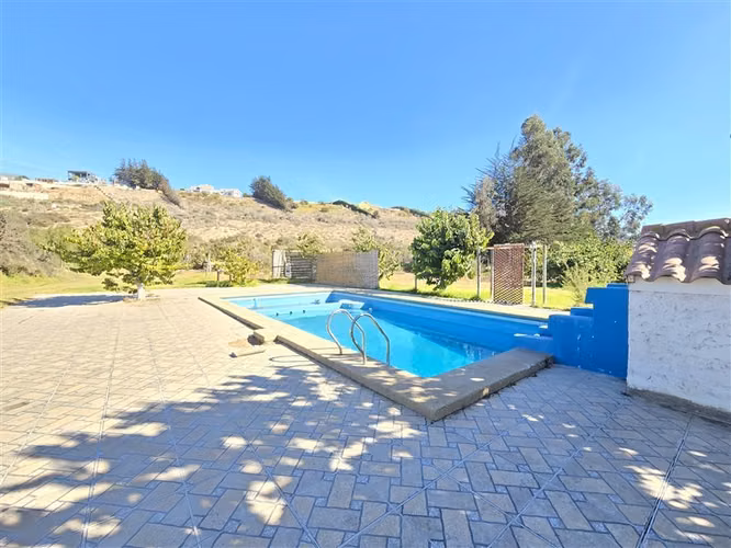 Arriendo amplia casa parcela en Alfalfares Oriente La Serena