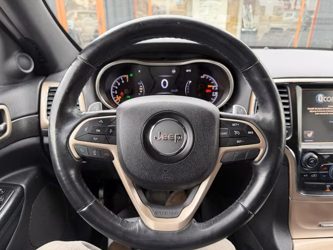 JEEP GRAND CHEROKEE LAREDO 3.6 V6 2016