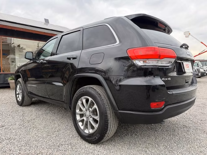 JEEP GRAND CHEROKEE LAREDO 3.6 V6 2016