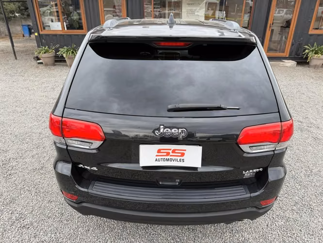 JEEP GRAND CHEROKEE LAREDO 3.6 V6 2016