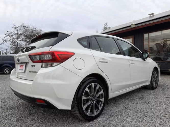 SUBARU IMPREZA  AT CVT 4X4 2.0 2021 - Imagen 6
