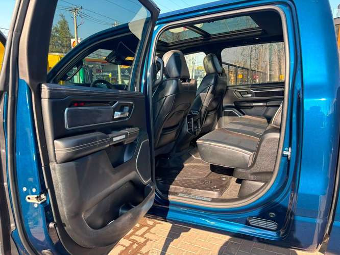 RAM 1500 LARAMIE 4X4 5.7 2022
