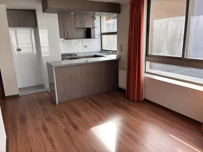SE ARRIENDA DEPARTAMENTO JANEQUEO CON BARROS 2D 2B EST