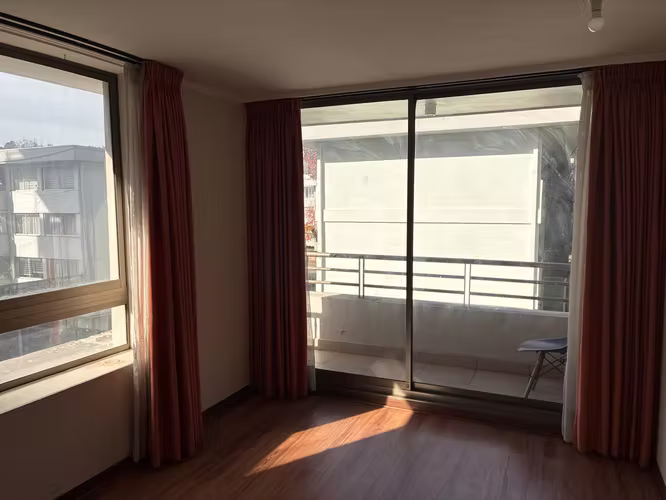 SE ARRIENDA DEPARTAMENTO JANEQUEO CON BARROS 2D 2B EST