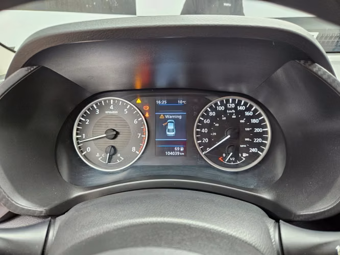 Nissan Sentra 2.0 Advance  Mt 2022