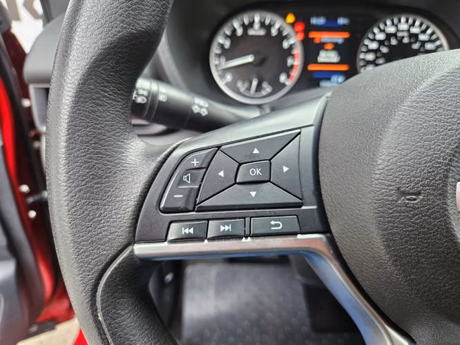 Nissan Sentra 2.0 Advance  Mt 2022