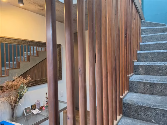 Casa Remodelada en Arriendo en Las Condes