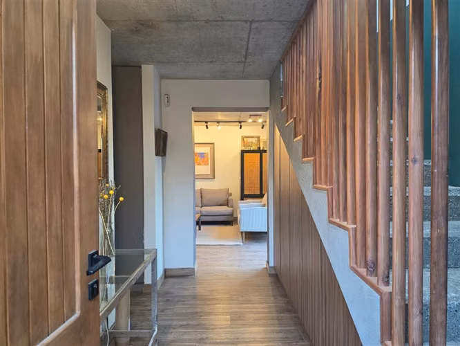 Casa Remodelada en Arriendo en Las Condes