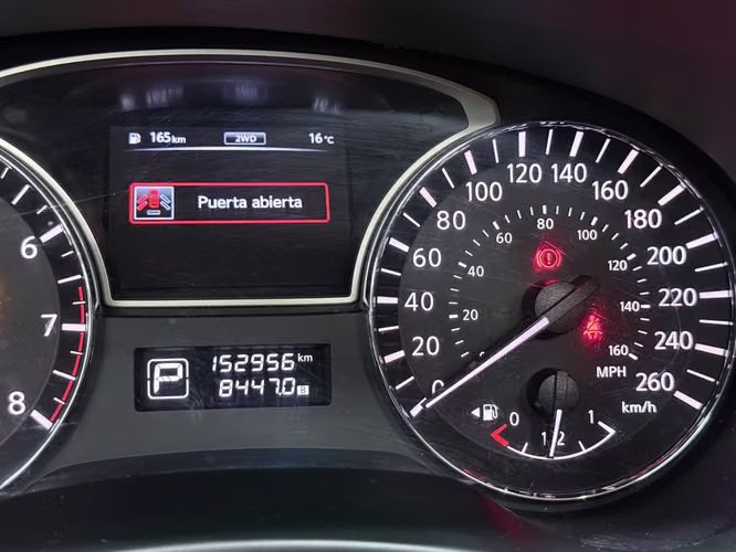 2015 NISSAN PATHFINDER 3.5 AT 4X4 EXCLUSIVE