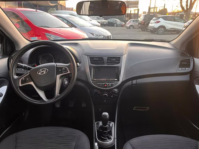 HYUNDAI ACCENT 2019
