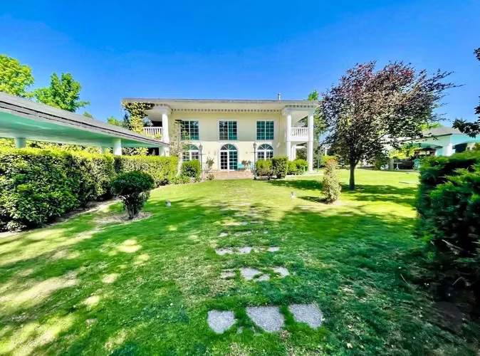 Arriendo Mansión Con Acceso Campo Golf Chicureo (174328)
