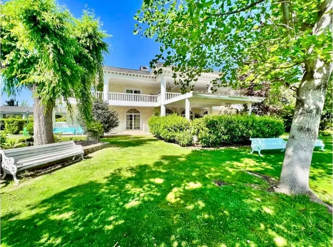 Arriendo Mansión Con Acceso Campo Golf Chicureo (174328)