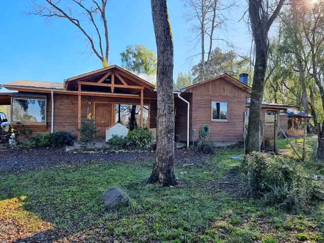 Arriendo Hermosa Casa en Parcela de 4.400 mts2