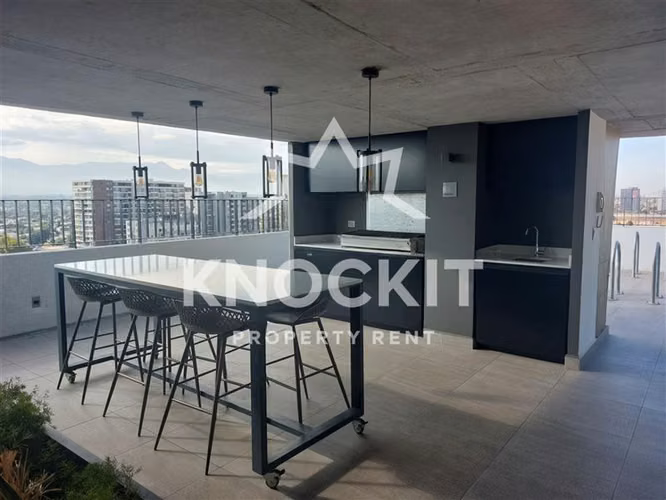 Arriendo Depto Semi Amoblado 1D1B Carmen Mena 838 San Miguel