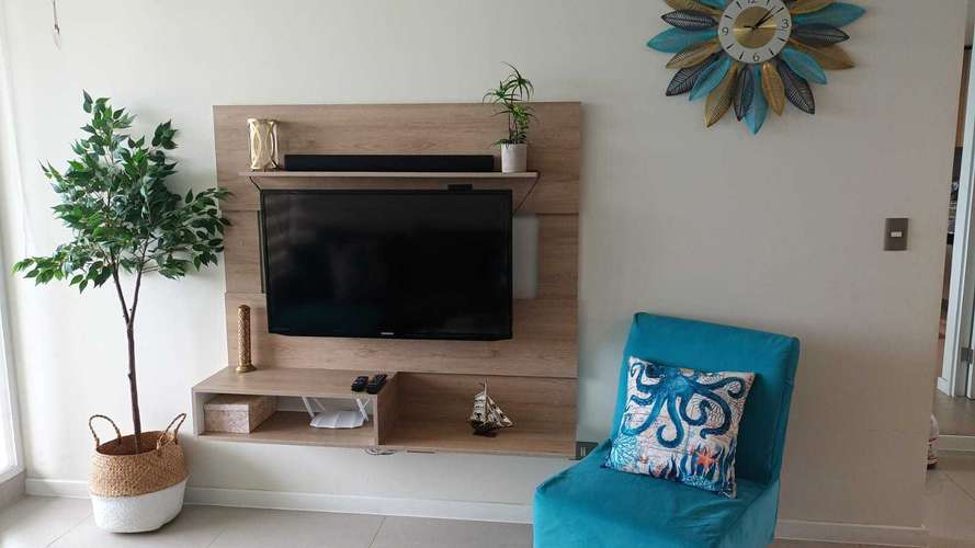 Amoblado, Laguna, bosque, Terraza 8m2 (172233)
