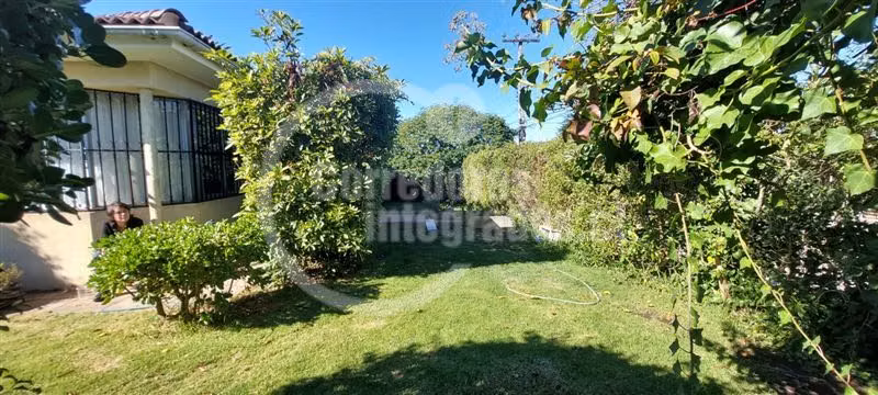 Casa en arriendo de 3 dormitorios en Santo Domingo