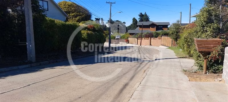 Casa en arriendo de 3 dormitorios en Santo Domingo