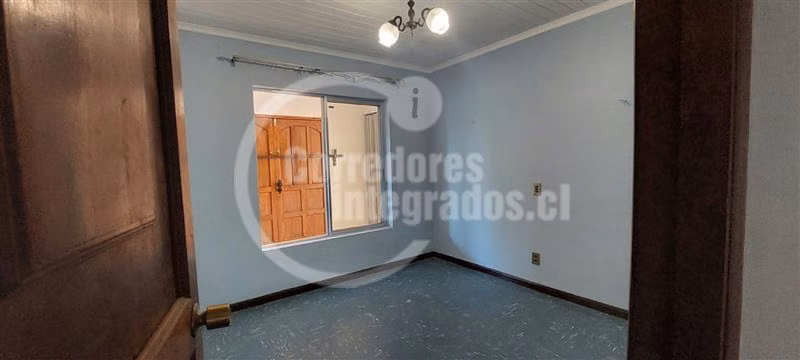 Casa en arriendo de 3 dormitorios en Santo Domingo