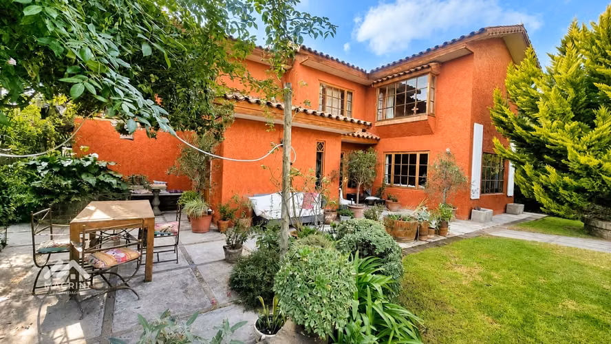 Espaciosa Casa en sector San Isidro – Ideal para Familia Numerosa - Imagen 2