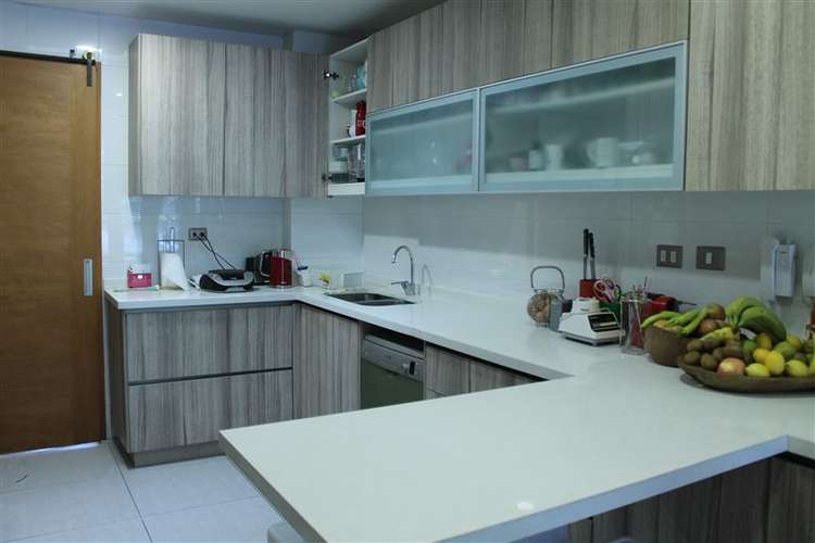 Gran casa en segurisimo condominio - Imagen 7