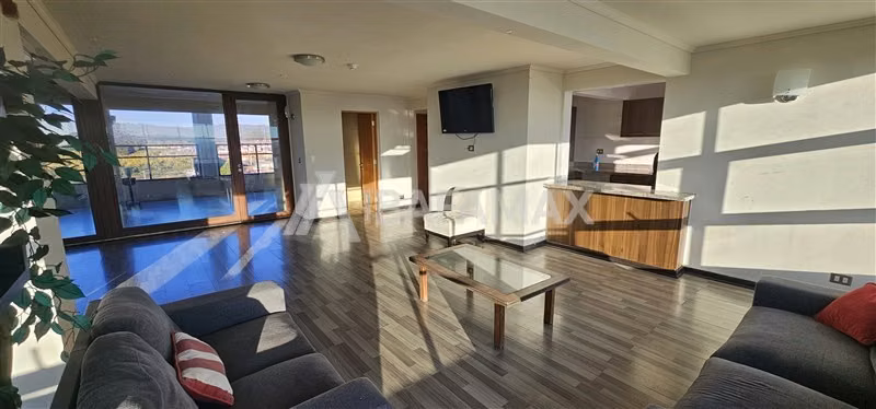 Departamento en arriendo de 2 dorm. Lomas de San Sebastian