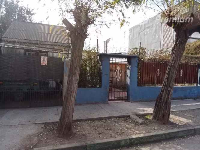Terreno 230m2 a minutos Intermodal La Cisterna 2 viviendas