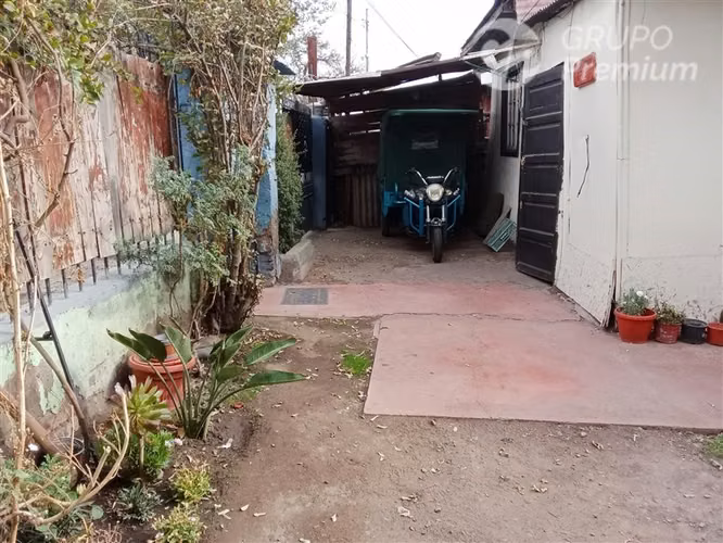 Terreno 230m2 a minutos Intermodal La Cisterna 2 viviendas