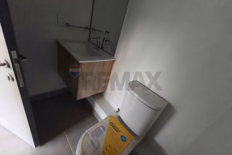 Oficina premium a pasos del metro bellavista - Imagen 13