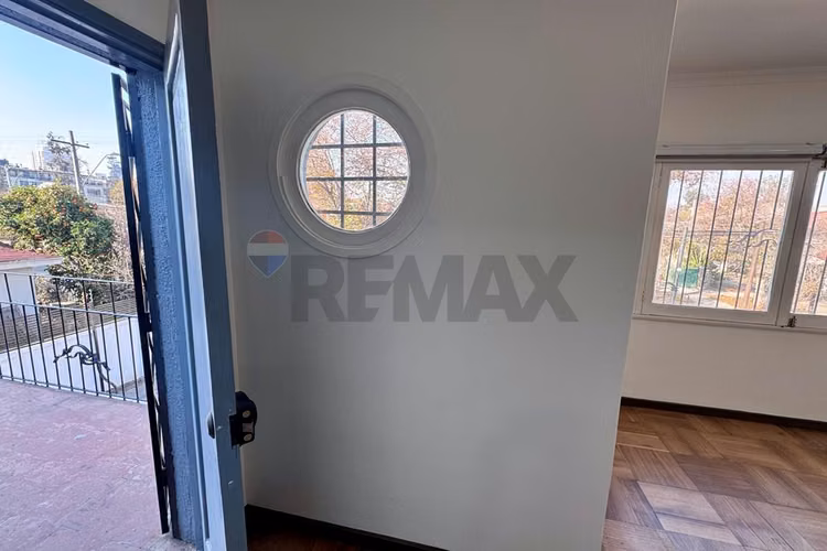 Oficina recien remodelada en ñuñoa
