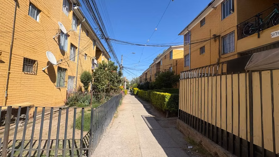 DEPTO EN VENTA CERCA DE AV DEPARTAMENTAL Y TOBALABA