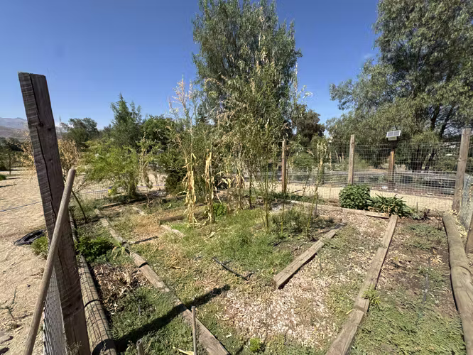 GRAN CASA EN EL EXCLUSIVO CONDOMINIO LAS BRISAS DE CHICUREO