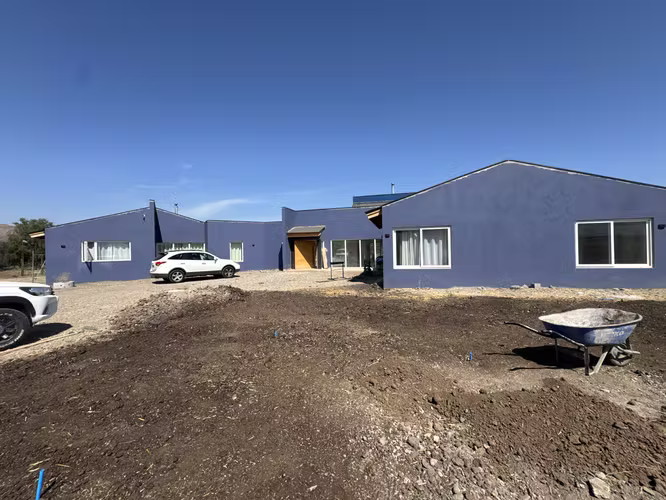 GRAN CASA EN EL EXCLUSIVO CONDOMINIO LAS BRISAS DE CHICUREO