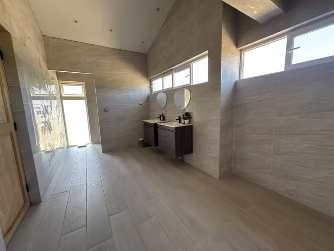 GRAN CASA EN EL EXCLUSIVO CONDOMINIO LAS BRISAS DE CHICUREO