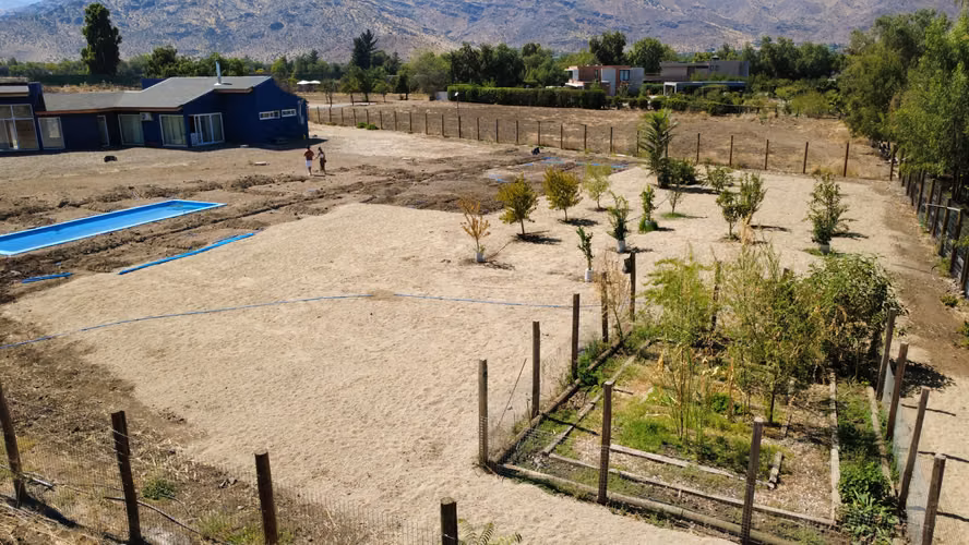 GRAN CASA EN EL EXCLUSIVO CONDOMINIO LAS BRISAS DE CHICUREO