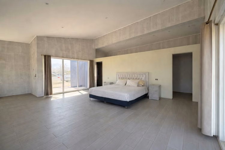 GRAN CASA EN EL EXCLUSIVO CONDOMINIO LAS BRISAS DE CHICUREO