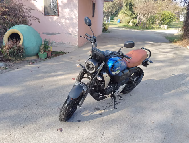 Yamaha FZX 2024