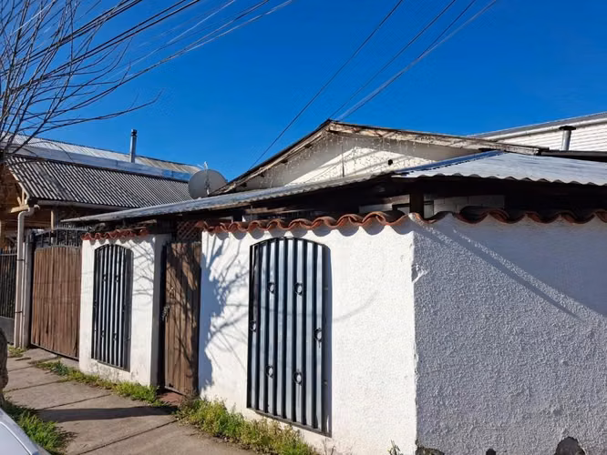 Se arrienda Casa en Villa de la Fruta