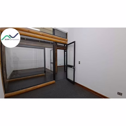 ARRIENDO AMPLIA CASA OFICINA EN BARRIO ITALIA (174396)