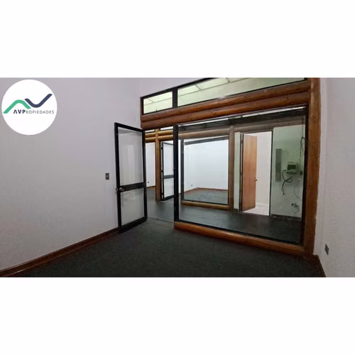 ARRIENDO AMPLIA CASA OFICINA EN BARRIO ITALIA (174396)