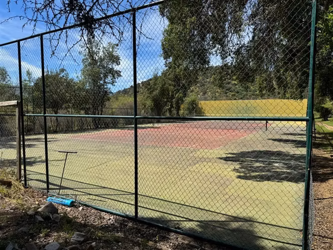 PARCELA CON MARAVILLOSA VISTA LAGUNA ACULEO EN CONDOMINIO