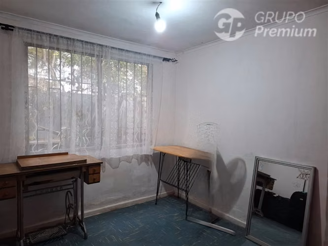 Casa en venta de 3D 2B 1E patio amplio El Bosque