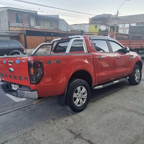 VENDO MI FORD RANGER AÑO 2023 POR RENOVACION