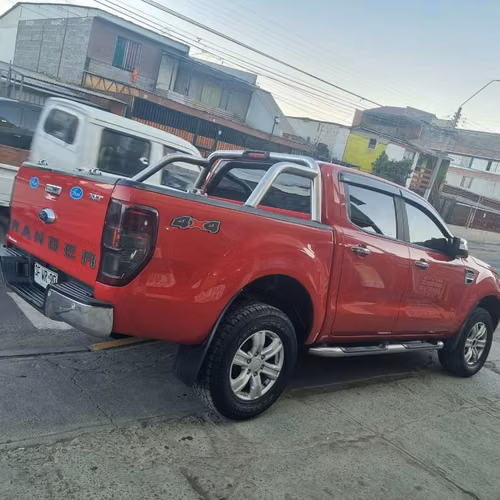 VENDO MI FORD RANGER AÑO 2023 POR RENOVACION