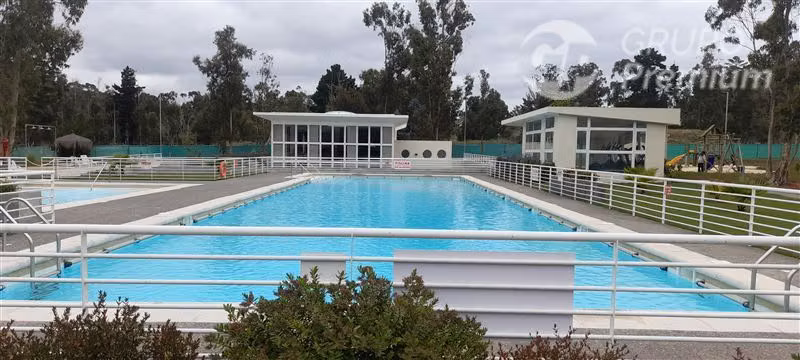 Amplio Departamento en venta en Algarrobo