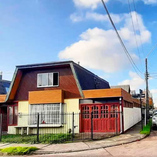 arriendo o venta de casa ampliada en villa españa